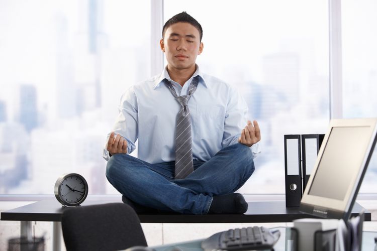 Lelah Kerja? Cobalah Atasi dengan 'Mindfulness'