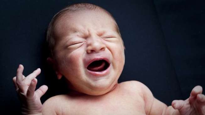 Gejala dan Tips Cara Mengatasi Pilek pada Bayi