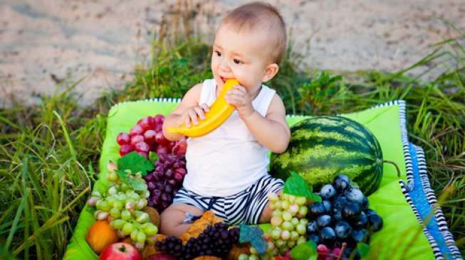 Jangan Pernah Memaksa, Begini Cara Ajarkan Anak Agar Suka Sayur dan Buah