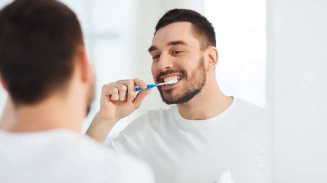Selain Bau Mulut, Waspada 3 Masalah Kesehatan Ini Jika Malas Menyikat Gigi