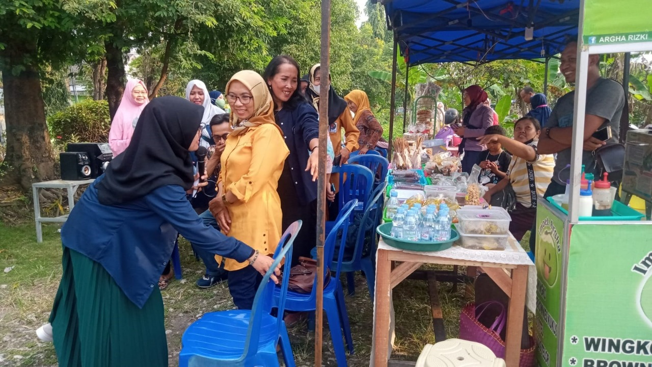 Semarak Ramadan Pelaku Ikm Umkm Di Bojonegoro Gelar Bazar Murah