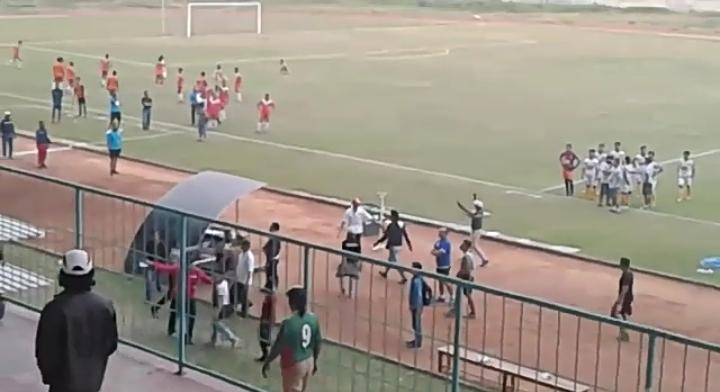 Tanpa Suporter, Pertandingan Dilanjut Pagi?