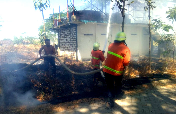 Lho...! Niat Bakar Sampah, Kafe di Ngambon Terbakar