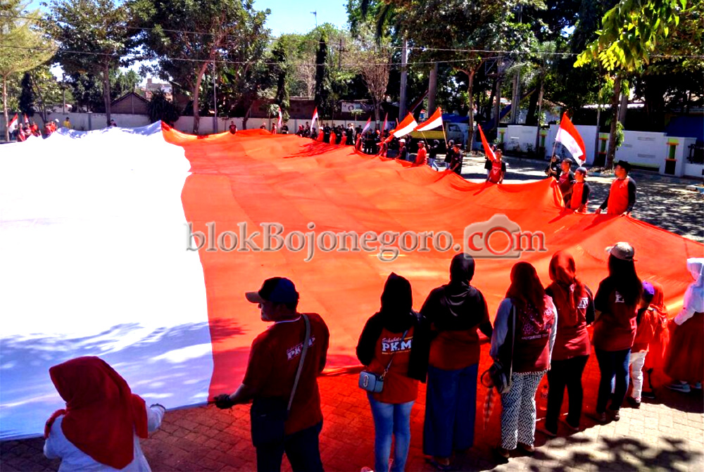 Bendera Raksasa Untuk Indonesia