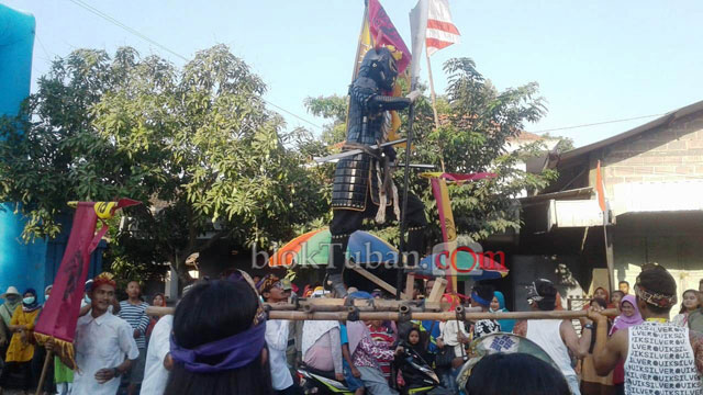 2100 Warga Sumberrejo Ikuti Karnaval Desa