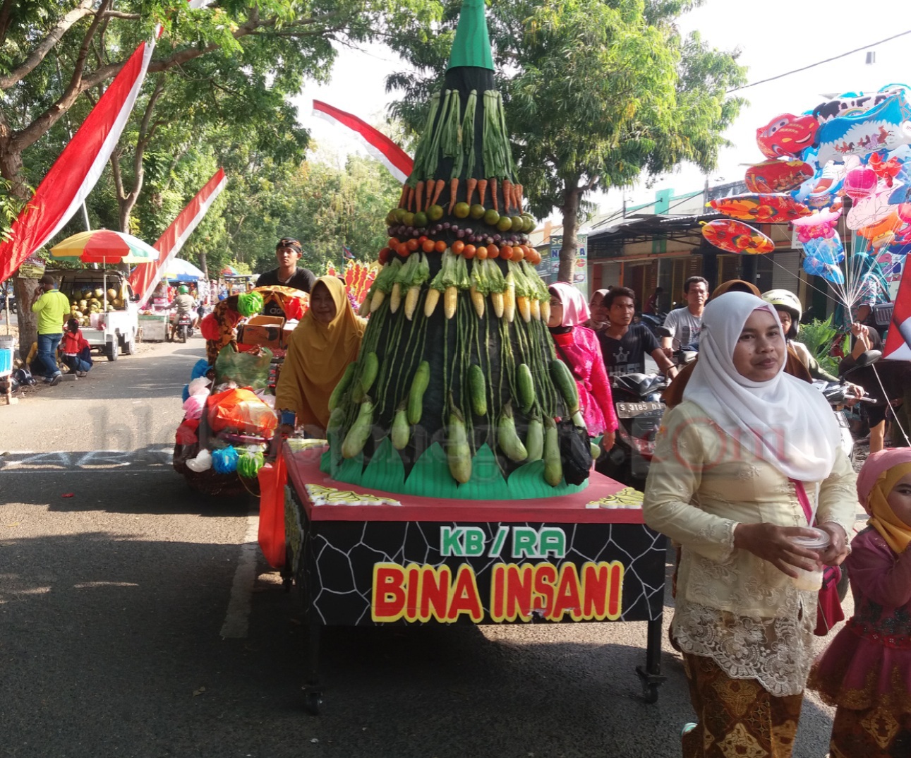 Kenalkan Budaya Lokal, 2000-an Warga Gelar Pawai Budaya