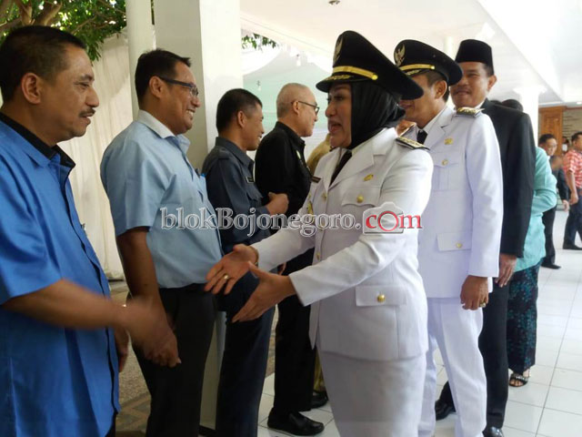Bupati dan Wabup Langsung Disambut SKPD
