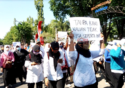 Harapan Guru Honorer Agar Diperhatikan