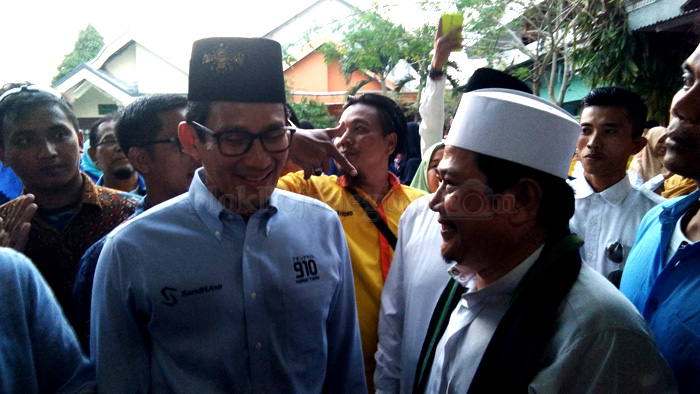 Kunjungi Pesantren, Sandi Akan Tumbuhkan Santri Preneur