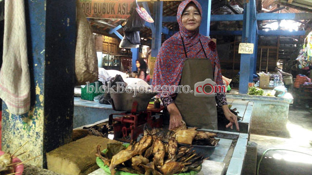 Ikan Asap Solusi Ketika Harga Daging Sedang Melambung