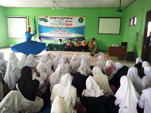 Peringati HSN, BEM IAI Sunan Giri Bojonegoro Gelar Talk Show