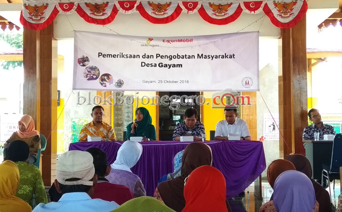 Peduli, EMCL Bersama STIKes ICsada Periksa Kesehatan Warga Gayam
