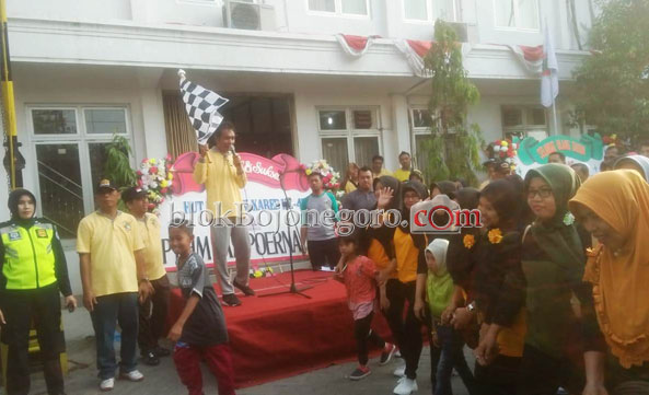 HUT ke 42 Koperasi Kareb, Wabup Berangkatkan Jalan Sehat
