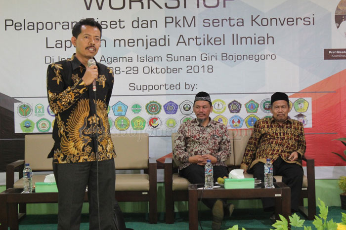 Tridharma Perguruan Tinggi, Dosen Harus Sering Riset
