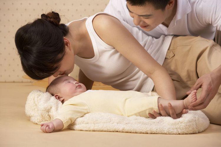 ASI Tidak Keluar, Ibu Menyusui Butuh Dukungan, Bukan Tekanan