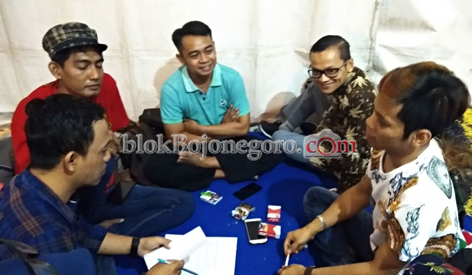 Intip Persiapan Cak Percil Cs Sebelum Tampil