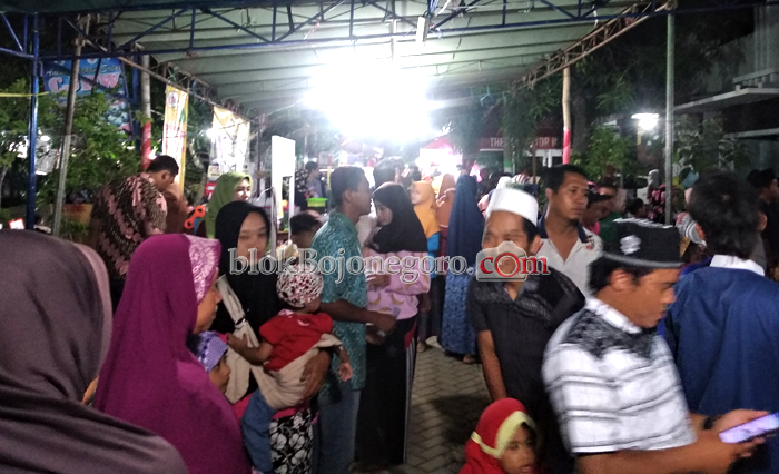 60 Stand Meriahkan Festival Salak Wedi