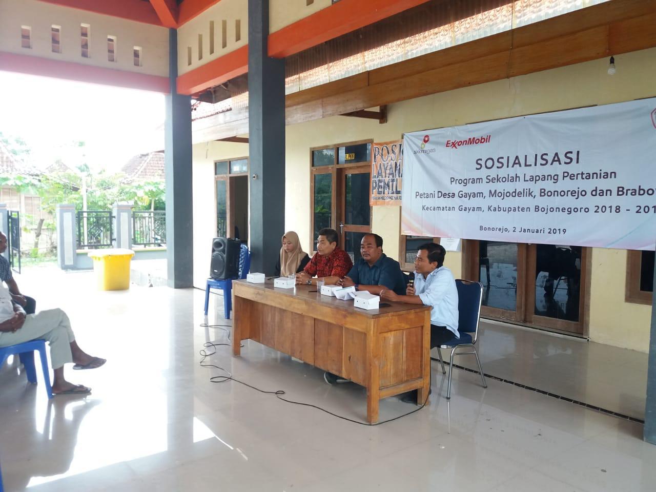 EMCL Adakan Sekolah Lapang untuk Petani
