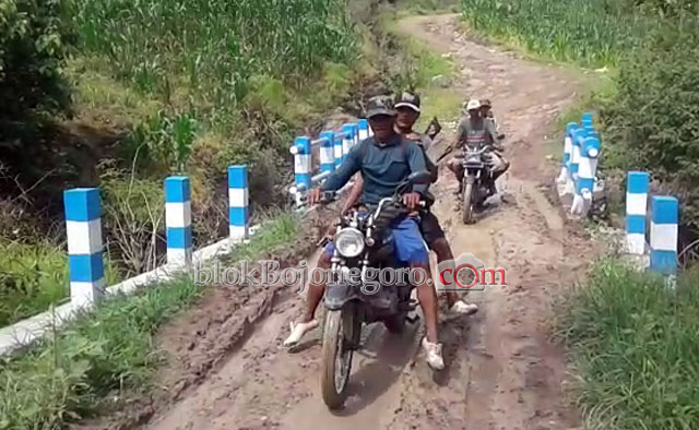 Aktifitas dan Jual Hasil Pertanian Warga Terganggu