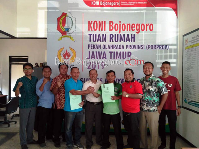 Putut Wijarnarko Resmi Jadi Pelatih Sepakbola Bojonegoro
