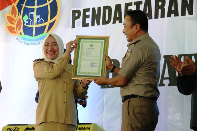 Bupati Anna: Bangga Menjadi Target PTSL Tertinggi Jatim