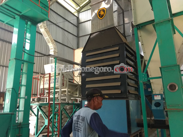 Mesin Pengering Padi Desa Wotan Mulai Dioperasikan