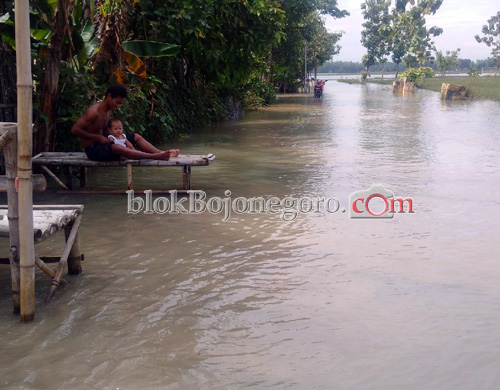 Petani 3 Desa di Balen Ditaksir Merugi Hingga Ratusan Juta