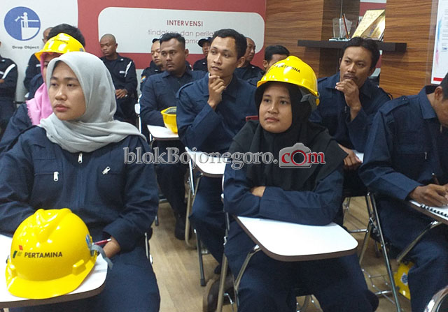 Lulus Pelatihan, 41 Peserta Kantongi Paspor HSSE