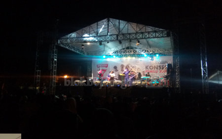 Jingle Pemilu Buka Konser di Bojonegoro