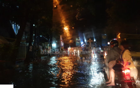 Langganan, Hujan Lebat Ada Banjir Kota