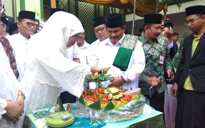 Gubernur Jatim Resmikan Gedung Al-Khofifah Ponpes Alfatimah