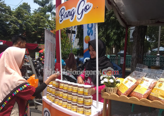 Nikmatnya Camilan Bawang Goreng Khas Bojonegoro
