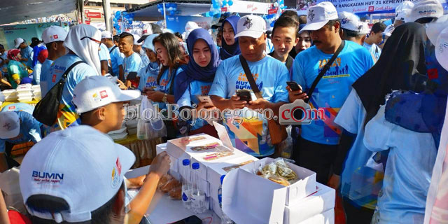 Nikmati Pertolo Bojonegoro, gunakan Scan QR Code di HUT BUMN 2019