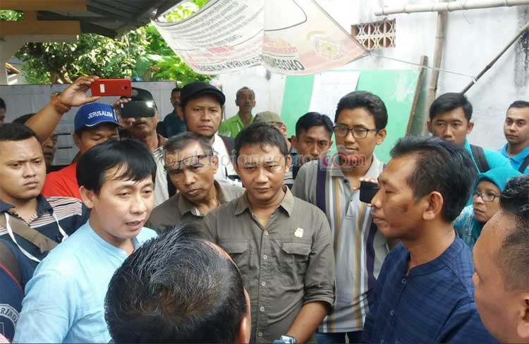 Adu Argumen dan Tegang di PPK Kota