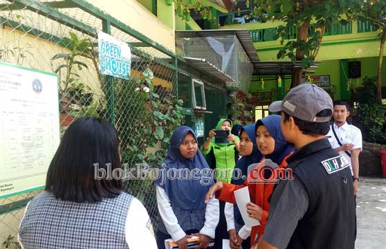 DLH Verifikasi SMPN 7 Bojonegoro untuk Sekolah Adiwiyata Provinsi