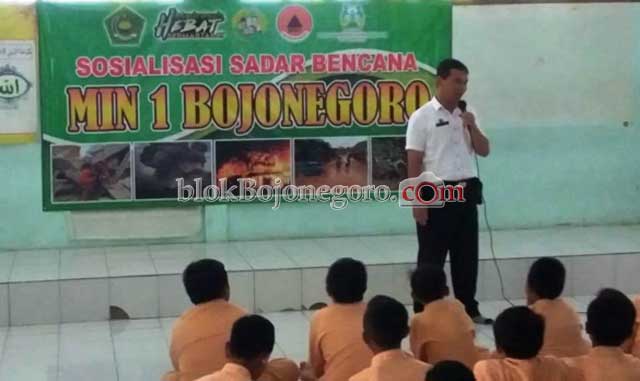 MIN 1 Bojonegoro Tamankan Sadar Bencana Sejak Dini