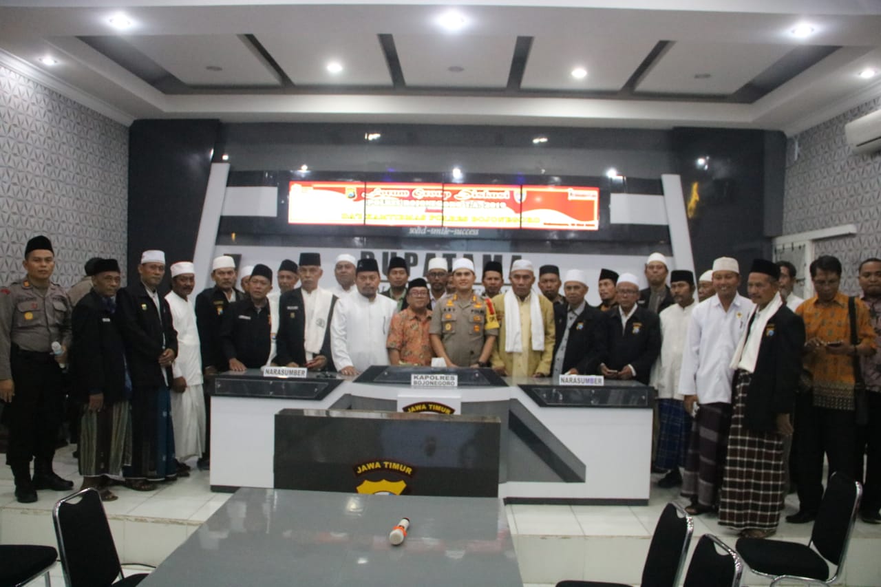 Tokoh Lintas Agama Bojonegoro Komitmen Tolak People Power