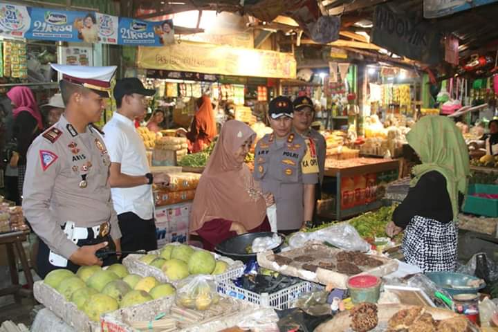 Polres Bojonegoro Sidak di Pasar Kota