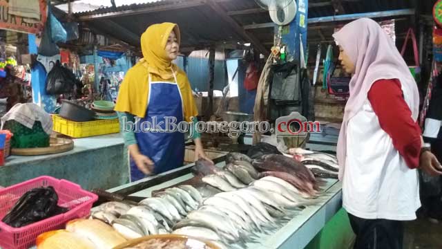 Harga Ikan Laut Di Pasar Bojonegoro Naik Rp10 Ribu Per Kilogram