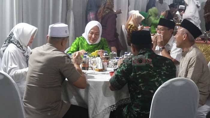 Forkopimda Bojonegoro Buka Puasa Bersama