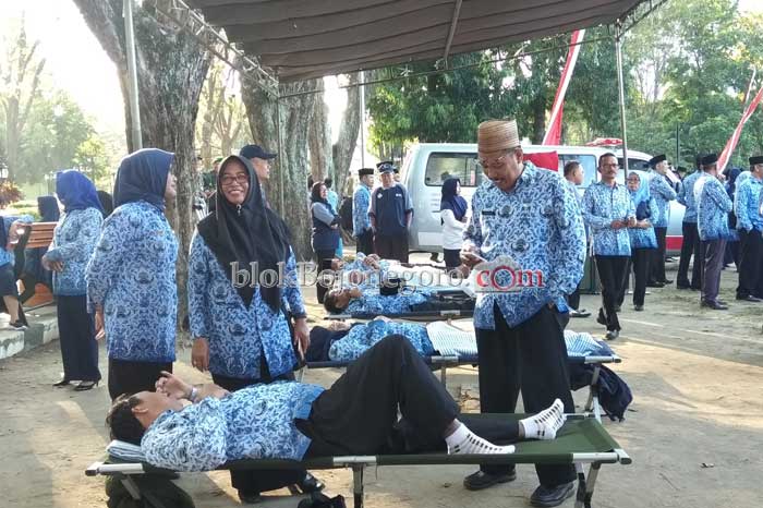 Dimulai Lebih Pagi, Peserta Upacara Masih Mengeluh Pusing