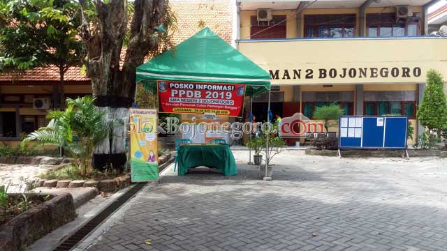 Meski Dibuka, Pengambilan PIN SMA/SMK Sepi Peminat
