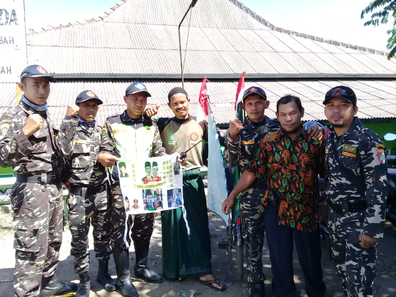 Sampai Pekalongan, Sowan ke Habib Lutfi