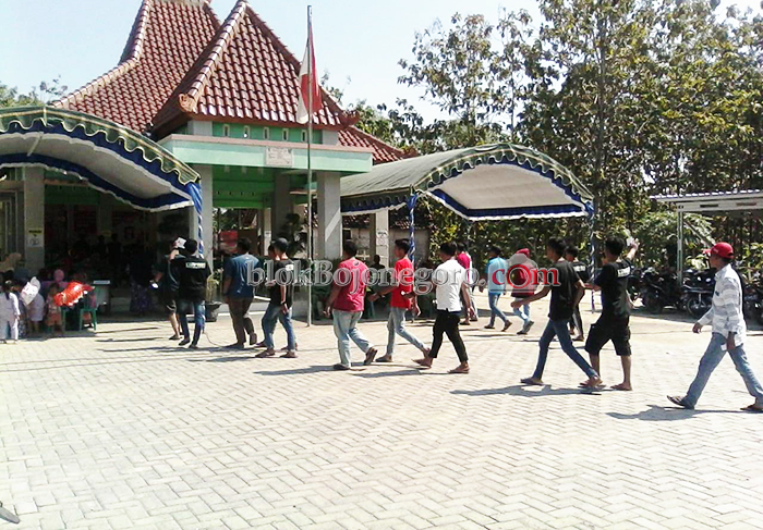 Kompak, Kartar Budi Rahayu Ringintunggal Gunakan Suaranya