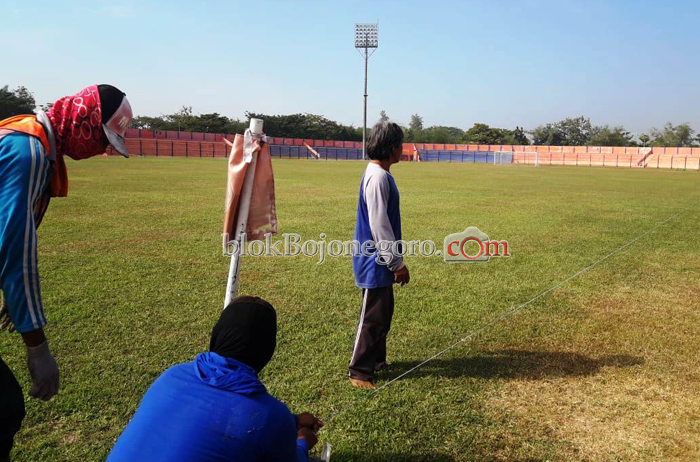 Cek Fasilitas Stadion