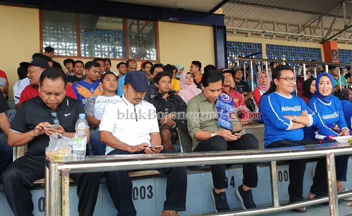 Walikota Malang Hadir ke Stadion Bojonegoro