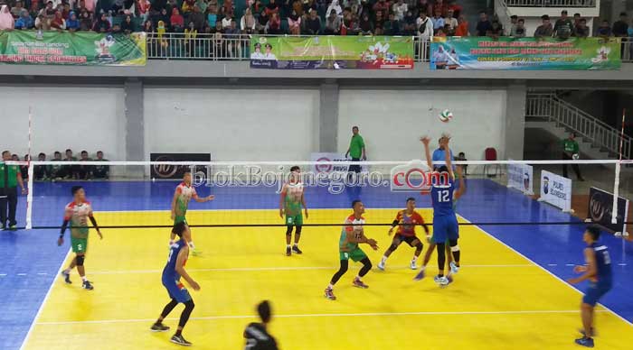 Telak 3 Set Langsung, Tim Voli Putra Bojonegoro Kalahkan Bangkalan