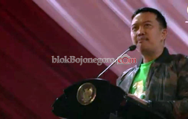 Menpora Siapkan Regulasi PON 2 Tahunan