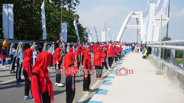 Jembatan Sosrodilogo Ditutup, Warga Trucuk Tetap Sambut Positif