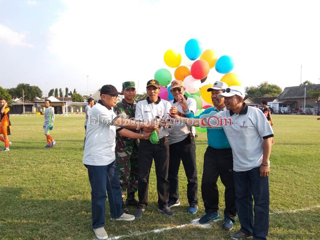 Pelepasan Balon, Tandai Pembukaan Pertandingan FORPIMKA CUP Sumberrejo